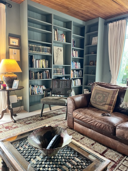 Do you have a green living room?