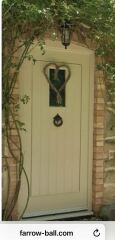 Just painted my front door bright yellow and I hate it 😭