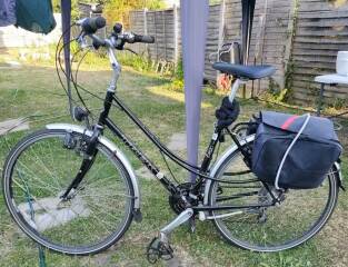 Is the Gazelle Arroyo C7+ elite a good bike to buy slightly used?