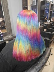 What do you think of people with colourful hair?  As in different colour hair - pinks, greens, blues, purples, - big bright colourful hair