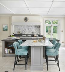 Last minute change of heart on kitchen layout. Need help deciding!