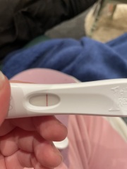 Am I pregnant ? Faint positive or line eyes ?
