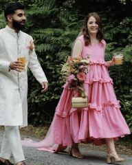 Help to find motb dress, please.