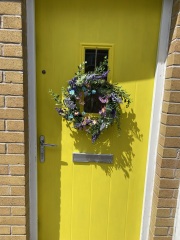 Just painted my front door bright yellow and I hate it 😭