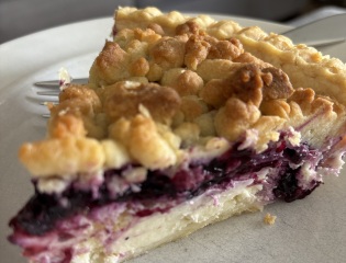 Come and tell us your dull and unexciting news 34: Calmly through the day