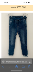 Stretchy pull on jeans like the Halara ones (no zip)
