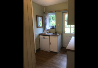 Freestanding utility/ laundry sink ideas