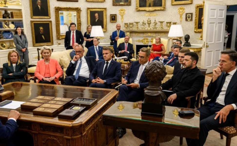 Grotesque, greedy, gullible, graceless, gaslighting, gormless, god-forsaken grifter - Trump thread #147