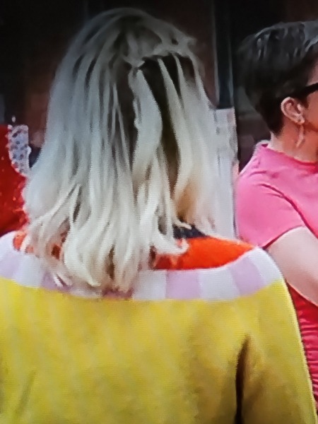 How do you do hair like this?