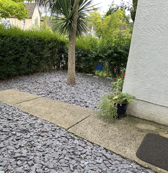 Help me plan a difficult border