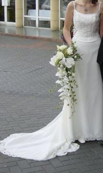Do you still have your wedding dress??