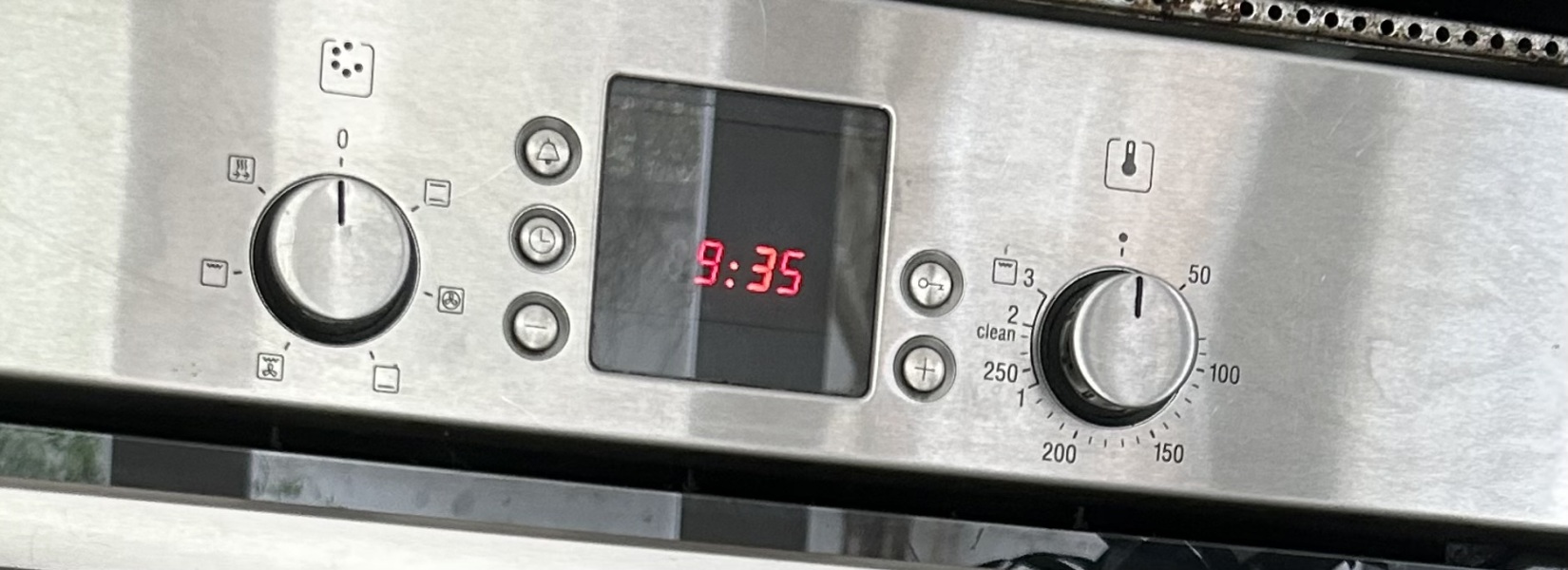 To ask if anyone has or recognises this Bosch oven?