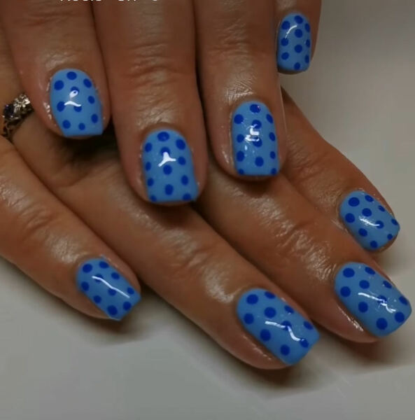 I want to see your nails!