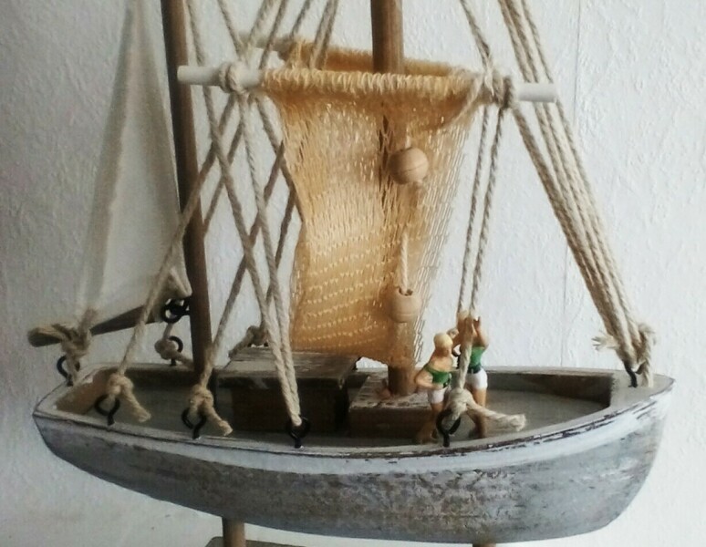 The Bluestocking does a late night flit again