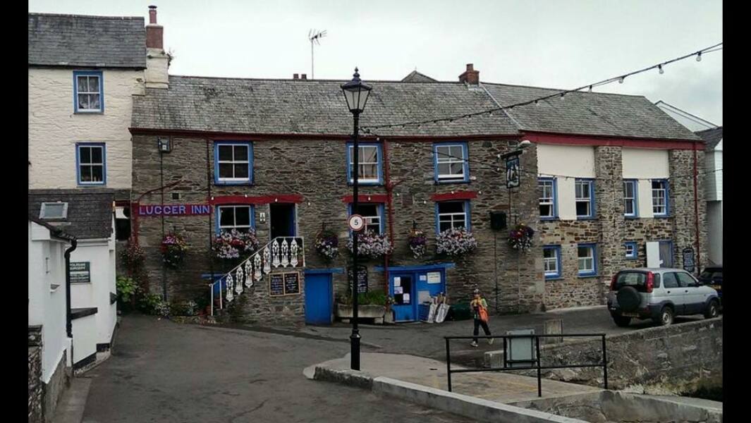 Thread 14: To feel disappointed after reading this in The Observer about the author and her husband from The Salt Path book and film?