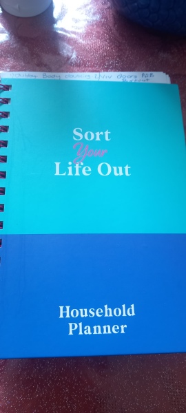 Decluttering thread 11