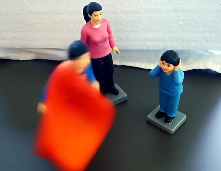 The Bluestocking does a late night flit again