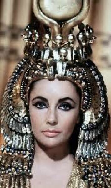 Do you wear mascara on bottom lashes?