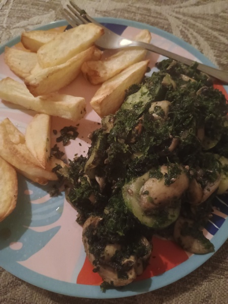 Come and tell us your dull and unexciting news 34: Calmly through the day