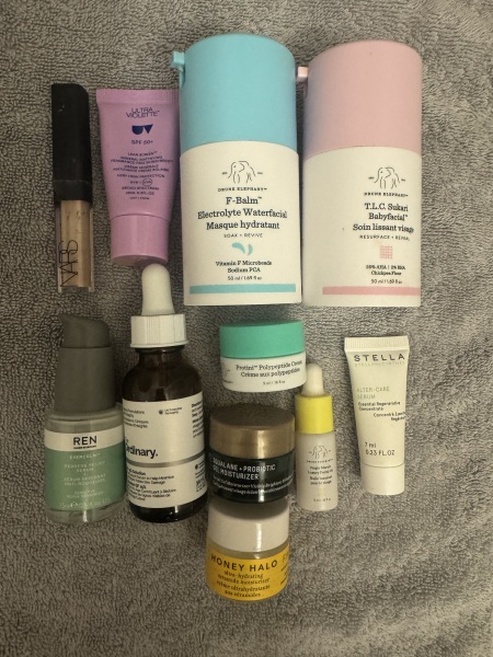 Tempted by beauty treats? Addicted to buying beauty products? Is your collection bursting with favourites? Join fellow beauty lovers in this supportive group!