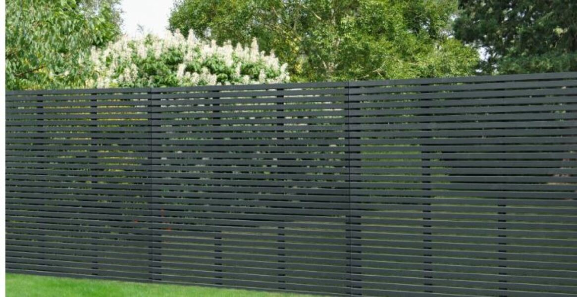 Green paint for fence around small garden