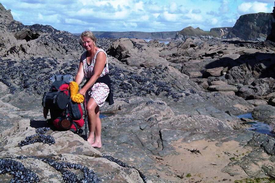 Thread 14: To feel disappointed after reading this in The Observer about the author and her husband from The Salt Path book and film?