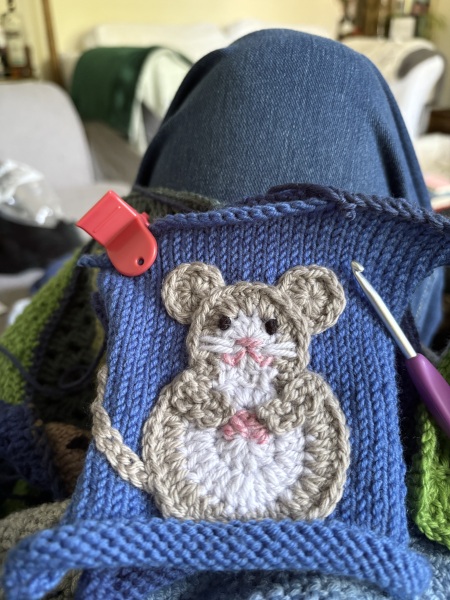 Woolly Hugs. Desperately sad news we are afraid. Making a Blanket for lovely Swashbuckled whose son has tragically died.