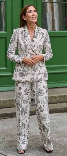 Royal Style: High Summer, The Chic Continues