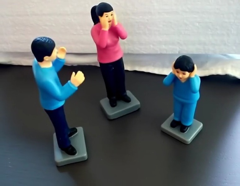 The Bluestocking does a late night flit again