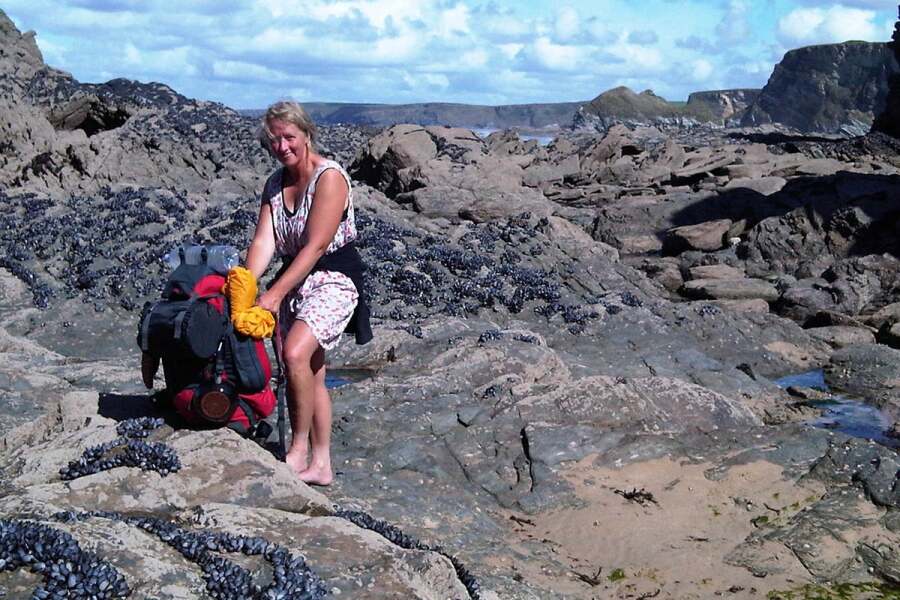 Thread 12: To feel disappointed after reading this in The Observer about the author and her husband from The Salt Path book and film?