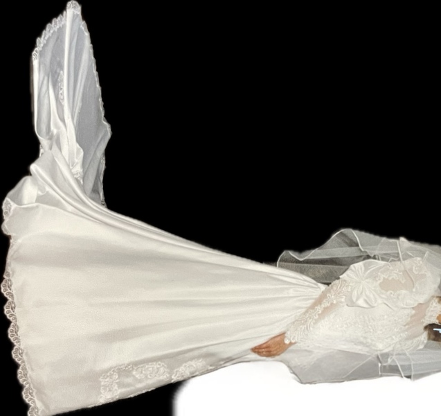 Do you still have your wedding dress??