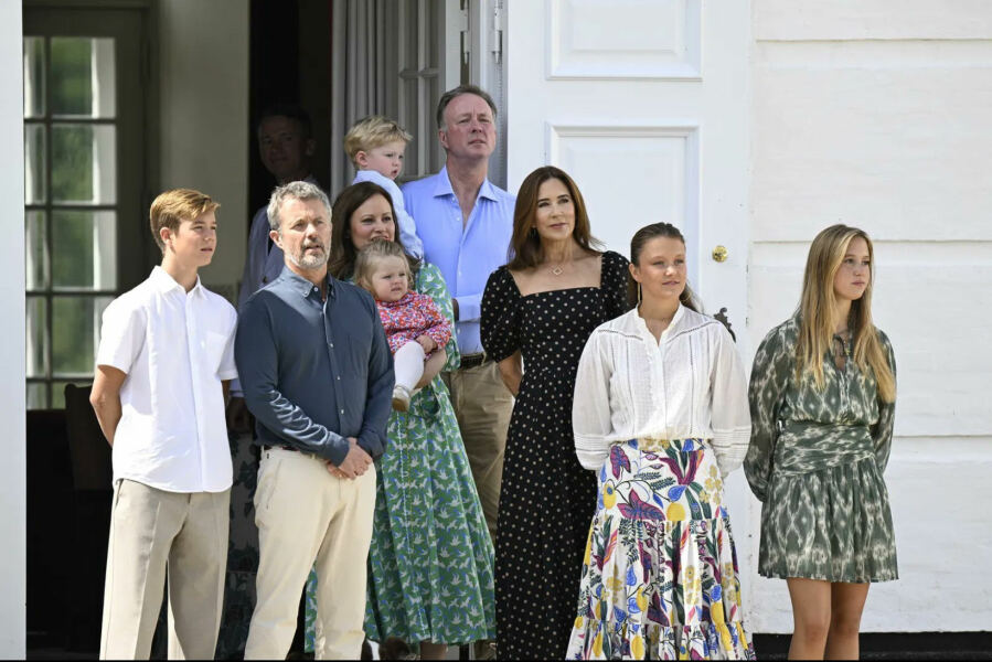 Royal Style: High Summer, The Chic Continues