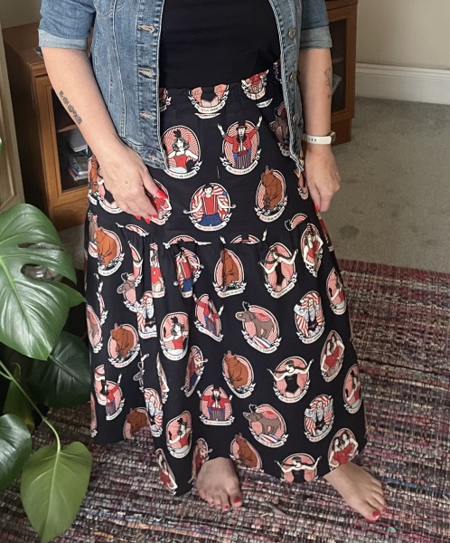 Stitch and bitch thread #11. Where the puns are only sew-sew