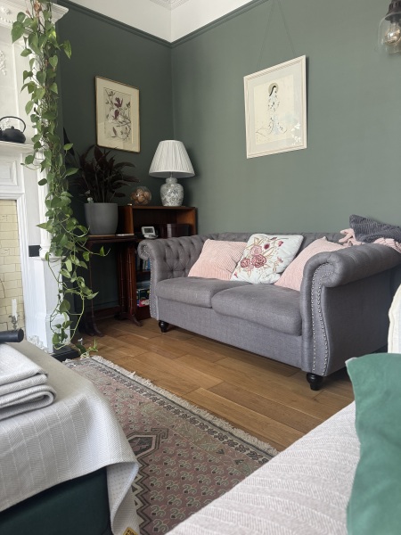 I’ve redecorated my sitting room and I’m really happy 😊