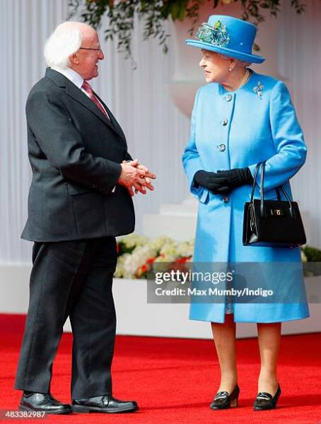 The Bluestocking does a late night flit again