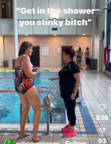 Confronted swimmer for pool hygiene