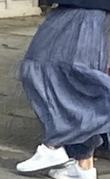 Denim or linen skirt?