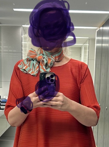 What to do with a silk scarf?