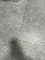 Cleaning grout