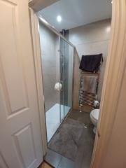 Help me rejig my weird tiny shower room layout!