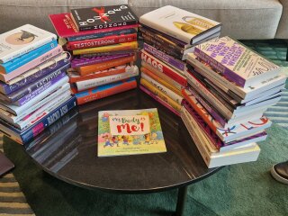 The Bluestocking does a late night flit again