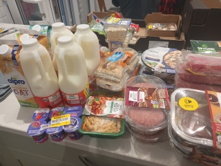 Foodbank - 3 cars