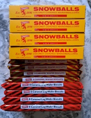 The Autumn Bluestocking - mist, mellow fruitfulness and hot chocolate!