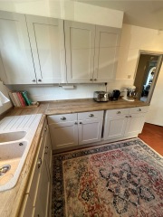 To feel deflated about DIY kitchen makeover