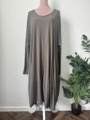 Help identifying quirky dress - maybe Rundholz?