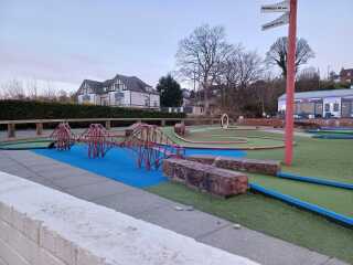 Archers thread #189: Brian reaps what he sows, in spite of himself. Discuss The Archers here.