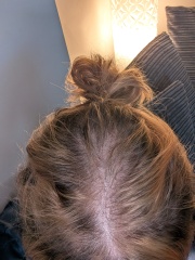 At home hair bleaching advice
