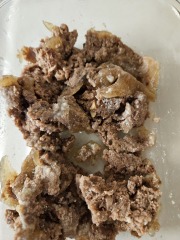 Cat wet food strange discolouration