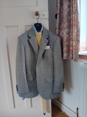 Suit advice, please!