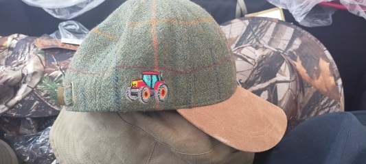 The Bluestocking does a late night flit again